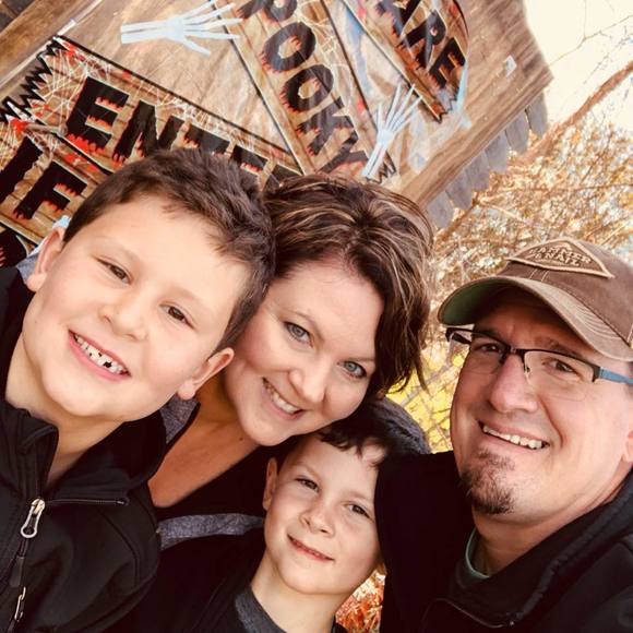 Meet your Posher, Bryn - Picture 1 of 1